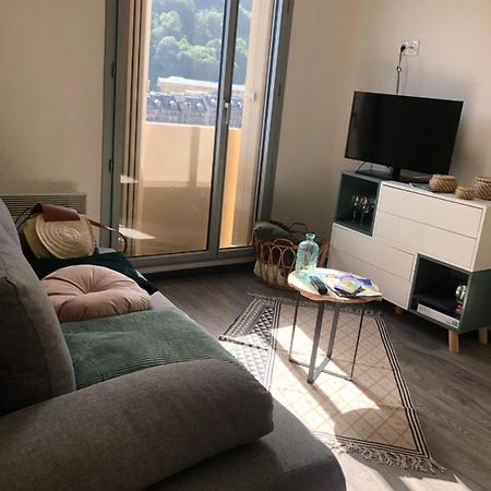 Appartement Refait A Neuf 40M2, Cauterets Centre Bagian luar foto