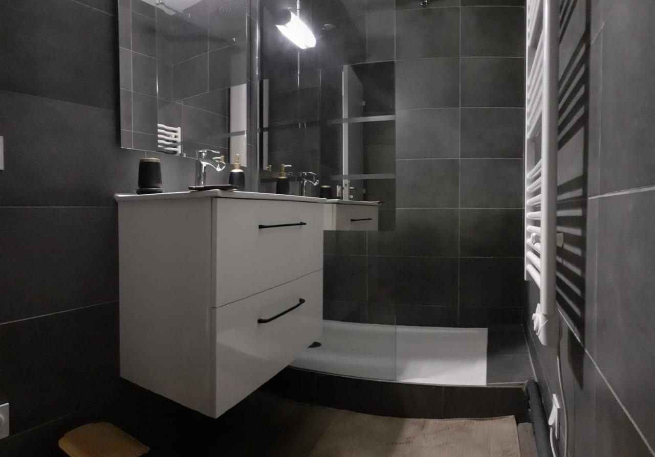 Appartement Refait A Neuf 40M2, Cauterets Centre Bagian luar foto